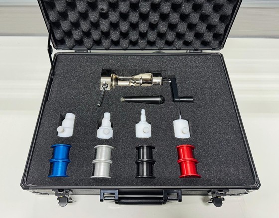 Entegris Primelock ® Assembly Tool Kit (small sizes)