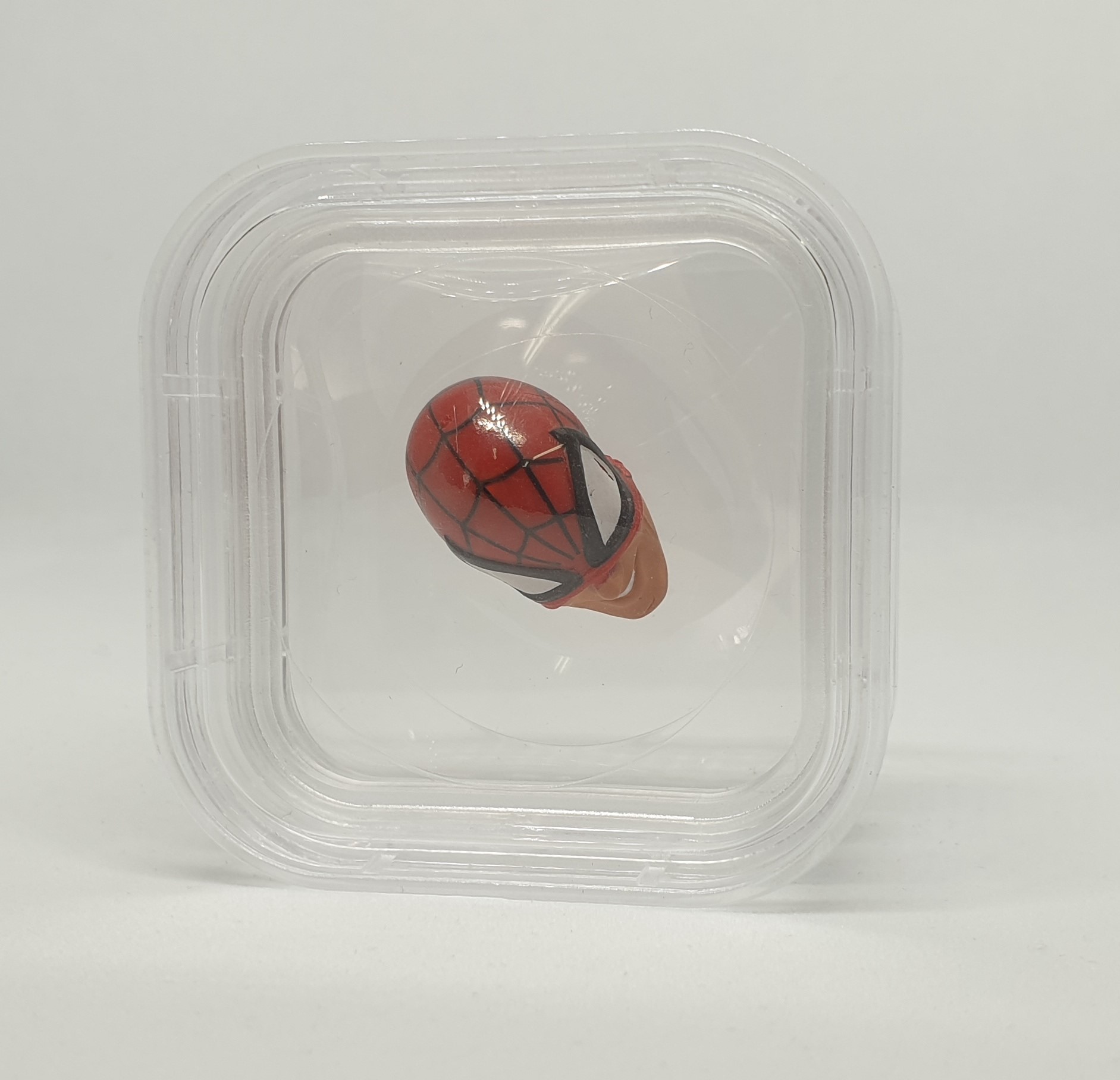 Figurine part Spiderman membrane storage box